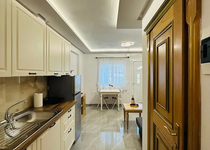 Meandros Center 3 *